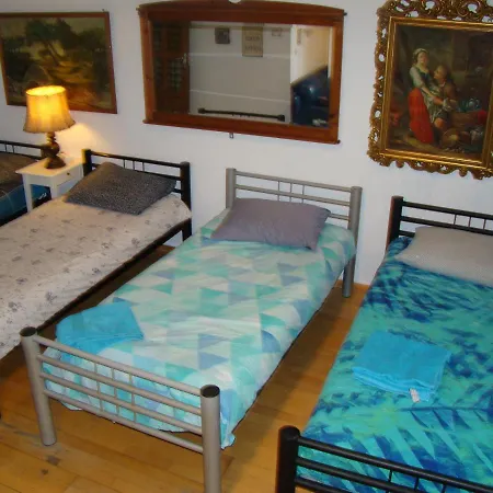 Amsterhouse